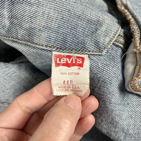 Vintage Levis 70506-0216 Denim Trucker Jacket 44R Made in the USA Distressed - Picture 4 of 13
